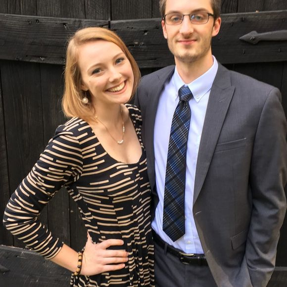 Meet your Posher, Caitlin - Picture 1 of 1